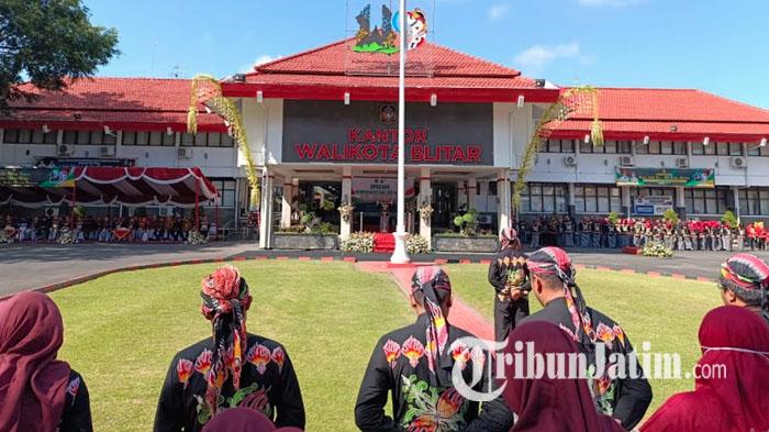 Pimpin Upacara Hari Jadi Kota Blitar ke-119, Mas Ibin Ingin Tingkatkan Pelayanan pada Masyarakat
