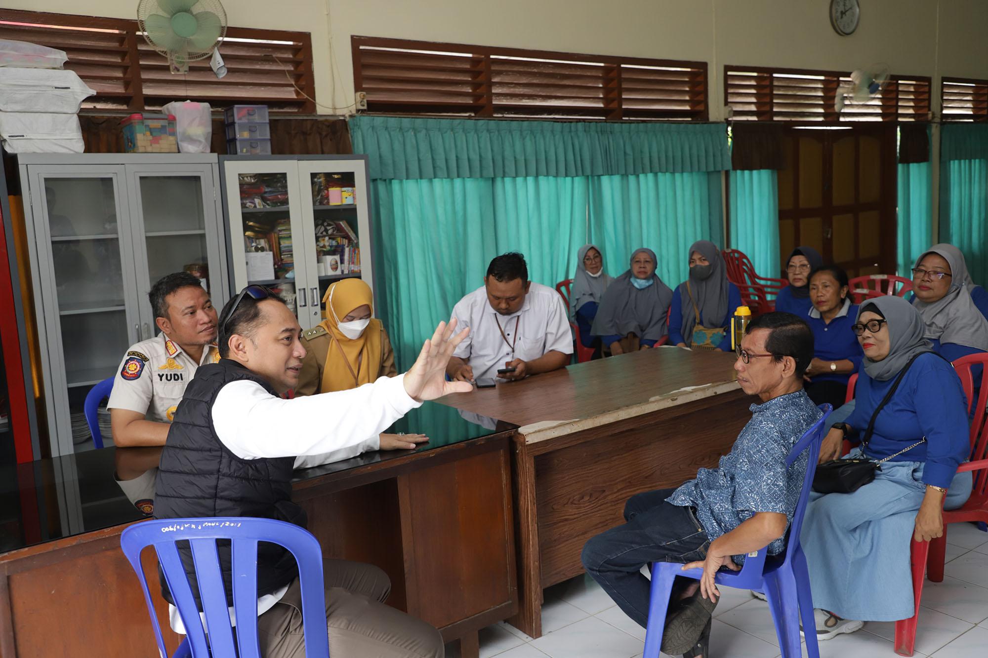 Wali Kota Eri Temukan Balai RW Terkunci saat Sidak, Lurah Dipanggil: Jangan cuma Ngurusi Adminduk