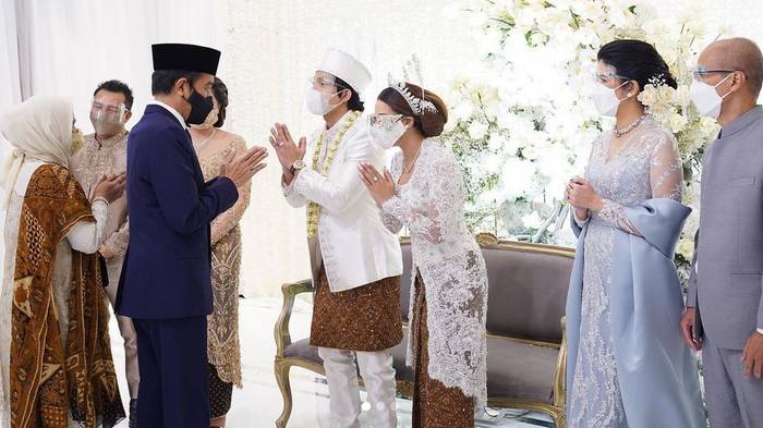 akad-nikah-atta-halilintar-dan-aurel-hermansyah-dihadiri-presiden-joko-widodo-dan-ibu-iriana.jpg