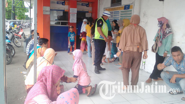 Liburan Sekolah, Natal dan Tahun Baru, Stasiun Waru Sidoarjo Diserbu Calon Penumpang