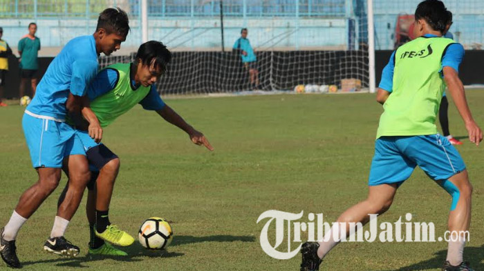 Kembangkan Permain Tim, Pelatih Arema FC Perbanyak Uji Coba, Ini Tim yang Dibidik