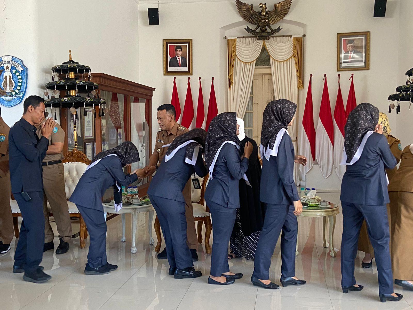 ASN Pemkab Ponorogo Tak Ada WFH, Kang Giri : Salam-salaman Menjadi Kaca Benggala