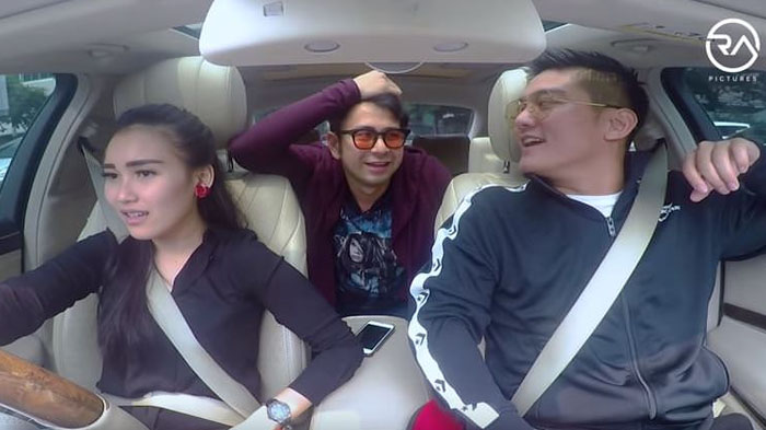 5 Pengakuan Raffi Ahmad-Ayu Ting Ting di Vlog yang Bikin Netizen Murka & Panen Dislike, No 4 Parah!