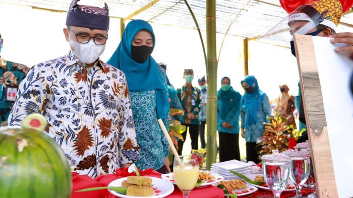 banyuwangi-menggelar-festival-pangan-non-beras-fepanora-di-agrowisata-tamansuruh-banyuwangi.jpg