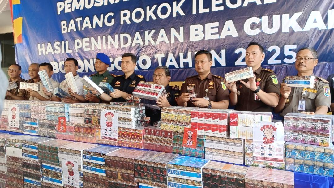 Sebanyak 8,5 Juta Batang Rokok Ilegal Senilai Rp12,6 Miliar Dimusnahkan Bea Cukai Bojonegoro