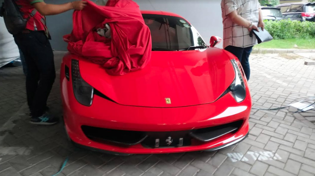 14 Mobil Supercar Diparkir Rapi di Polda Jatim, Hampir Semua Pemilik Tak Bisa Beberkan Dokumen Resmi