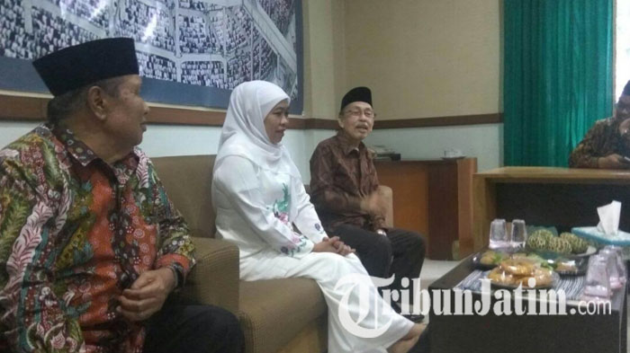berita-surabaya-khofifah-ke-astranawa_20180203_182538.jpg