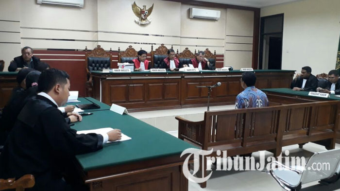 Berkas Korupsi Dana Hibah Pemkot Surabaya Dilimpahkan ke Pengadilan Tipikor