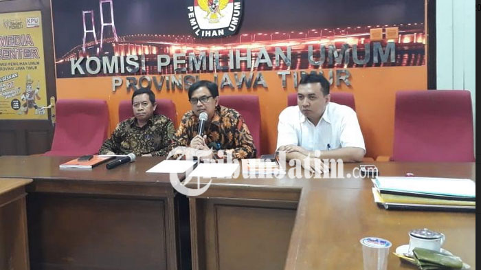berita-surabaya-timsel-rekrutmen-komisioner-kpu-jatim-dr-abdul-chalik-seleksi-komisioner-kpu_20180712_155457.jpg
