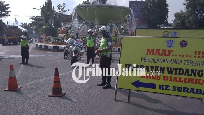 berita-tuban-pengalihan-arus-menuju-surabaya-dari-tuban-lewat-paciran_20180418_104946.jpg