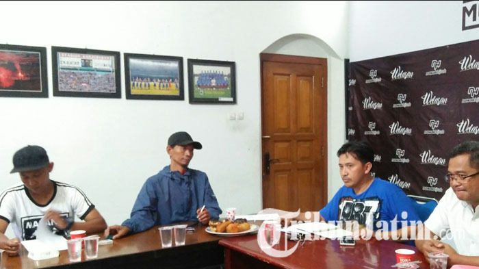 Manajemen Arema FC Akan Banding Soal Sanksi Yuli Sumpil dan Vandy