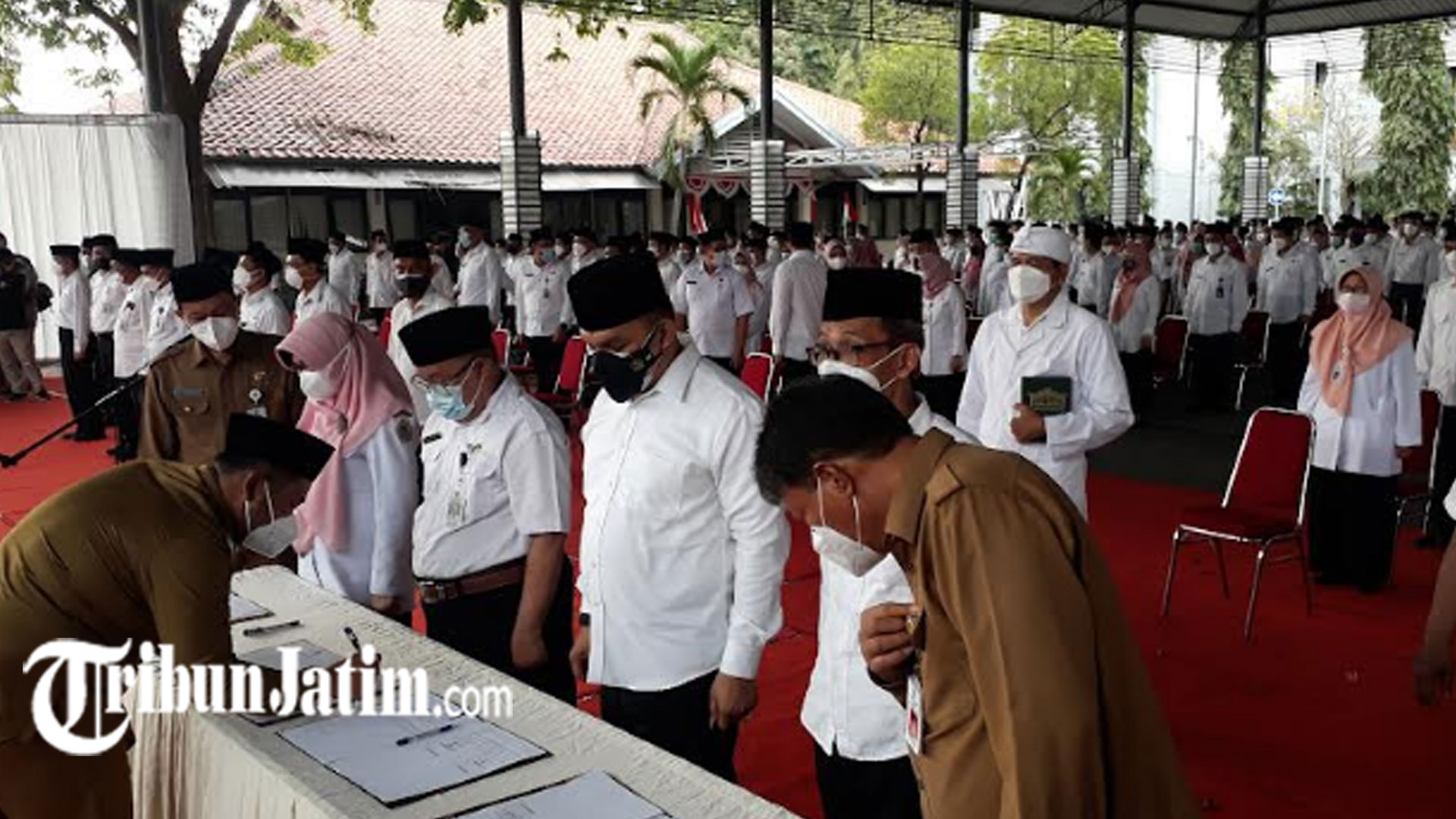 Bupati Gresik Gus Yani Lantik Kepala Dinas Baru, Harap Pelayanan Semakin Baik Saat Pandemi Covid-19