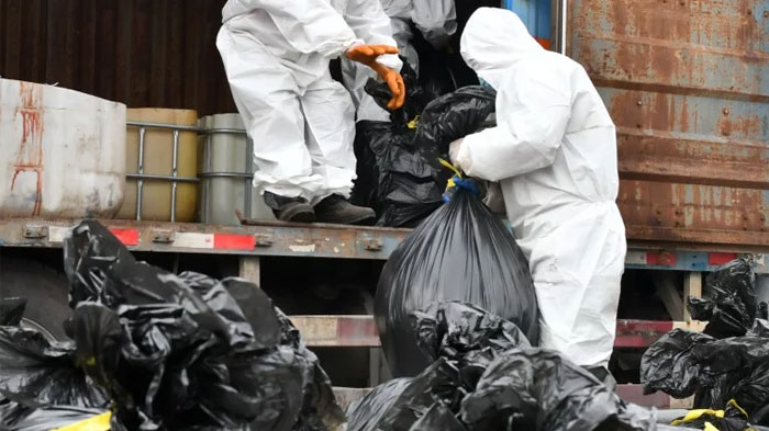 Virus Corona Belum Reda, China Dipusingkan Masalah Tumpukan Sampah Masker dan Limbah Medis