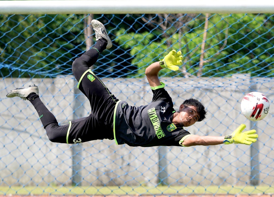 curhat-kiper-muda-persebaya-andhika-ramadhani-sembuh-dari-covid-19.jpg