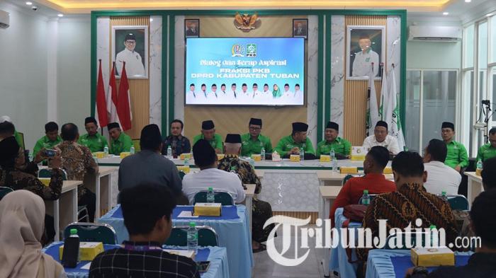 dialog-lintas-sektor-yang-digelar-Fraksi-PKB-DPRD-Tuban-bersama-puluhan-organisasi.jpg