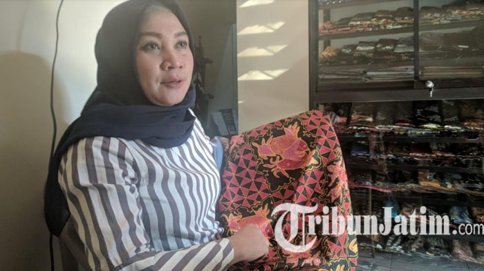 Esti Kholik, Pembuat Batik Khas Lamongan yang Pernah Menjadi Perawat di Luar Negeri