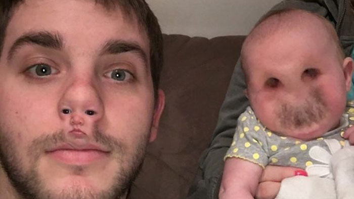 12 Foto Face Swapping Orangtua dan Anaknya yang Pas Banget, dari Menggelikan Hingga Menyeramkan