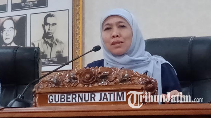 gubernur-jatim-khofifah-mengatakan-pemprov-meliburkan-smksmk.jpg
