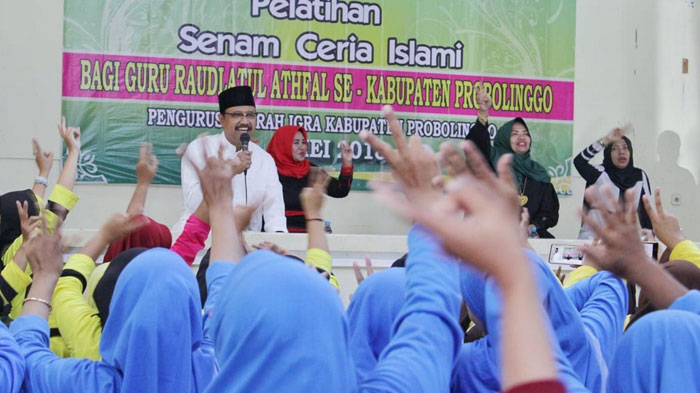 Tingkatkan Kesejahteraan, Gus Ipul akan Siapkan Upah Minimal untuk Guru Swasta Non PNS