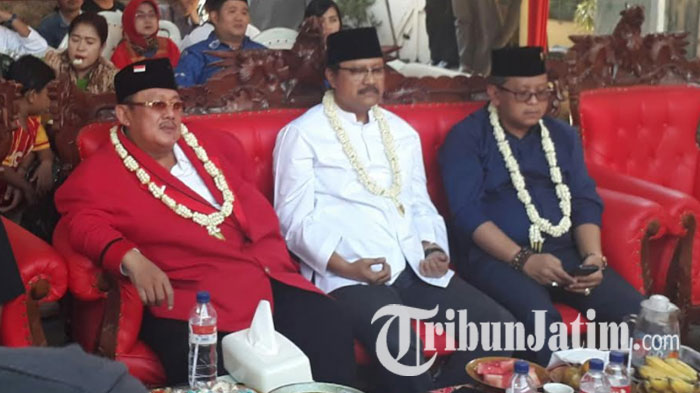 Idul Adha, Gus Ipul Datangi Acara Posko Gotong Royong Bersama Sekretaris DPP PDIP