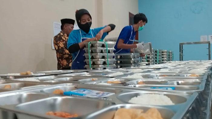 ilustrasi-SPPG-Desa-Kepatihan-Jombang-ilustrasi-makan-bergizi-gratis-di-jombang.jpg