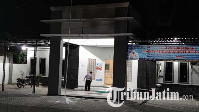 ilustrasi-kantor-inspektorat-kabupaten-probolinggo-usai-digeledah-penyidik-kpk.jpg