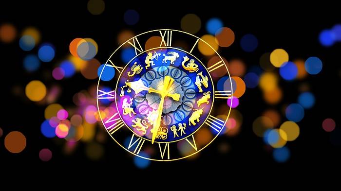 Ramalan Zodiak Minggu, 15 Mei 2022: Aquarius Jangan Banyak Pikiran, Virgo Kamu Perlu Bekerja Keras