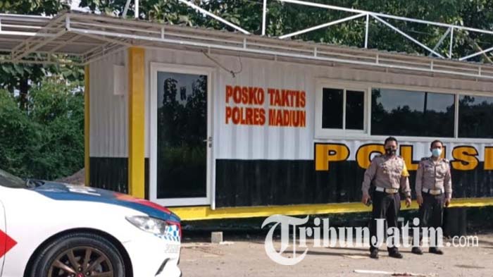 info-larangan-mudik-lebaran-2021-pos-penyekatan-di-perbatasan-kabupaten-madiun-dengan-nganjuk.jpg