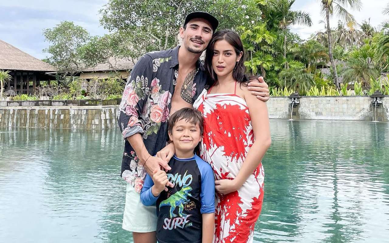 Yalangoch Ekaterina Spitz video