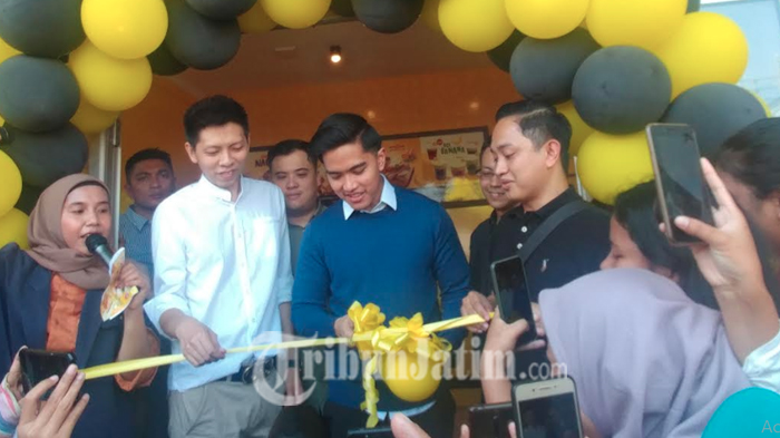 Buka Gerai Sang Pisang ke 75 di Jember, Kaesang Target Buka 300 Gerai Sang Pisang Tahun Ini