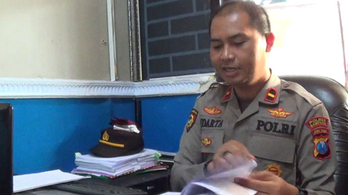 kanit-iii-tipikor-satreskrim-polres-sampang-ipda-indarta-saat-ditemui.jpg