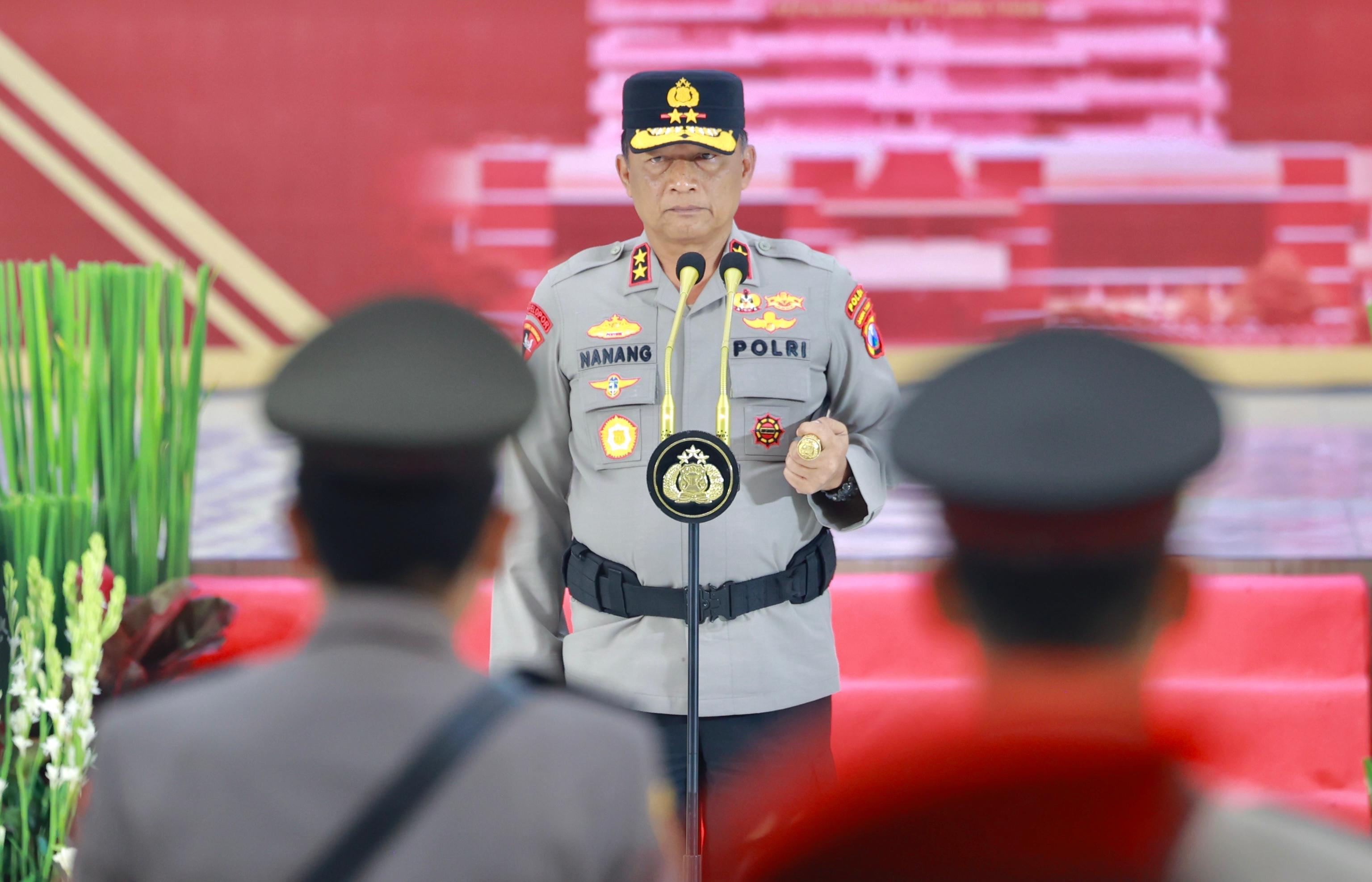 kapolda-jatim-saat-sertijab-kapolres-jajaran.jpg