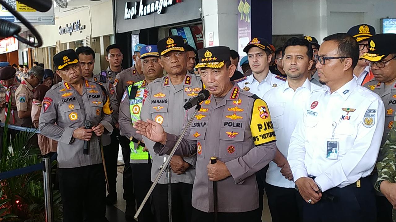 kapolri-soal-aktivis-andrie-disiram-air-keras.jpg