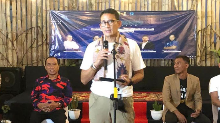 Berkunjung ke Sampang, Menparekraf Sandiaga Uno Tampung Keluhan Para Pelaku Ekonomi Kreatif
