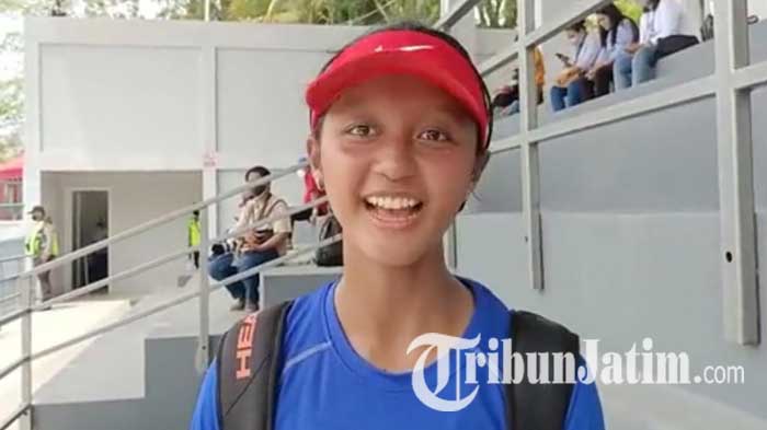 naila-rahma-sabina-atlet-tenis-kalimantan-selatan-yang-berlaga-di-pon-xx-papua-2021.jpg