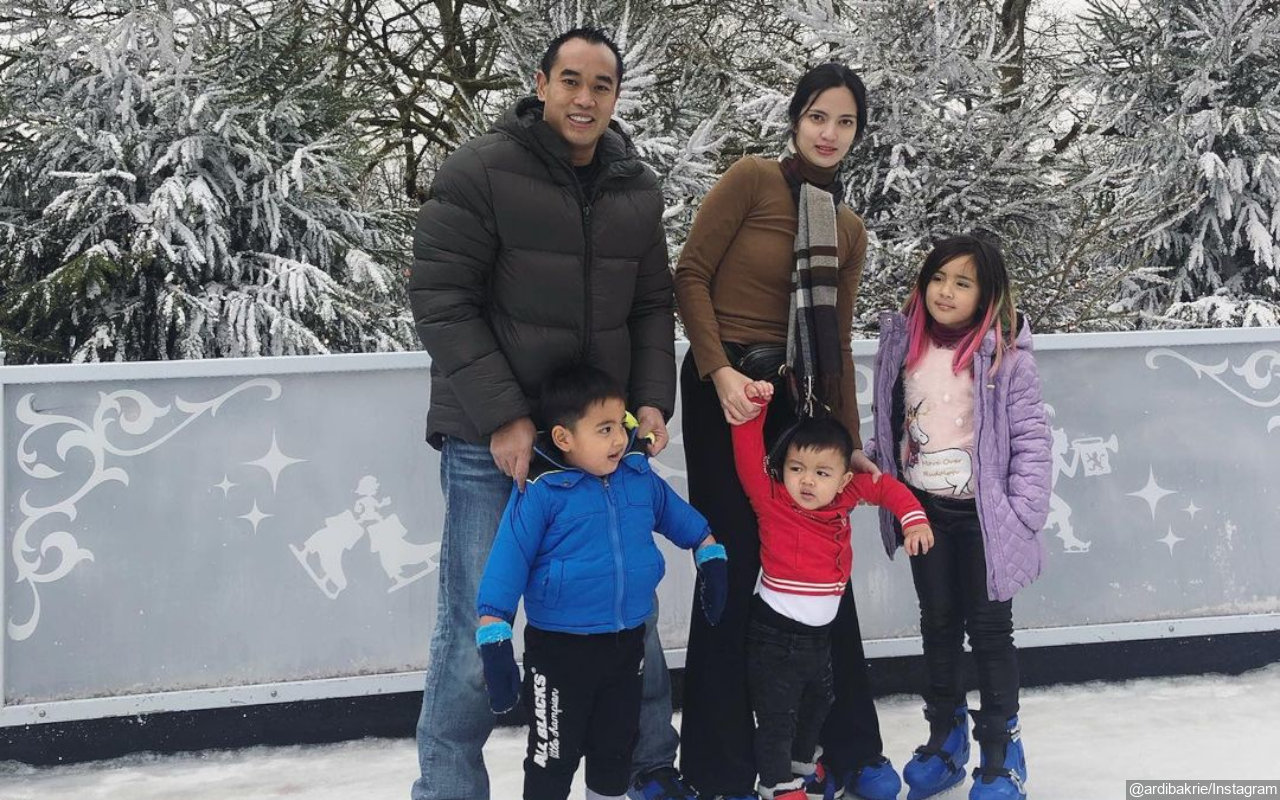 nia-ramadhani-dan-sang-suami-ardi-bakrie-dinyatakan-bebas-rehabilitasi.jpg
