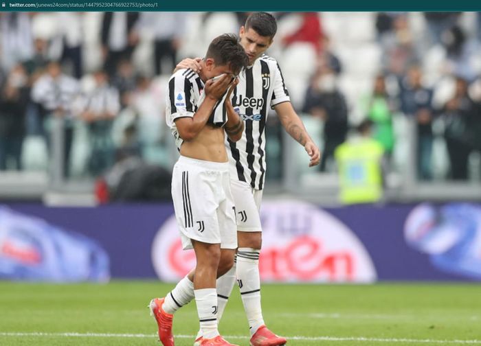 pemain-juventus-paulo-dybala-menangis-pada-laga-kontra-sampdoria-setelah-mengalami-cedera-otot.jpg