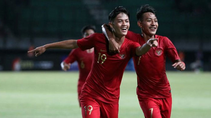 pemain-timnas-u-19-indonesia-alfeandra-dewangga-dan-beckham-putra-nugraha.jpg