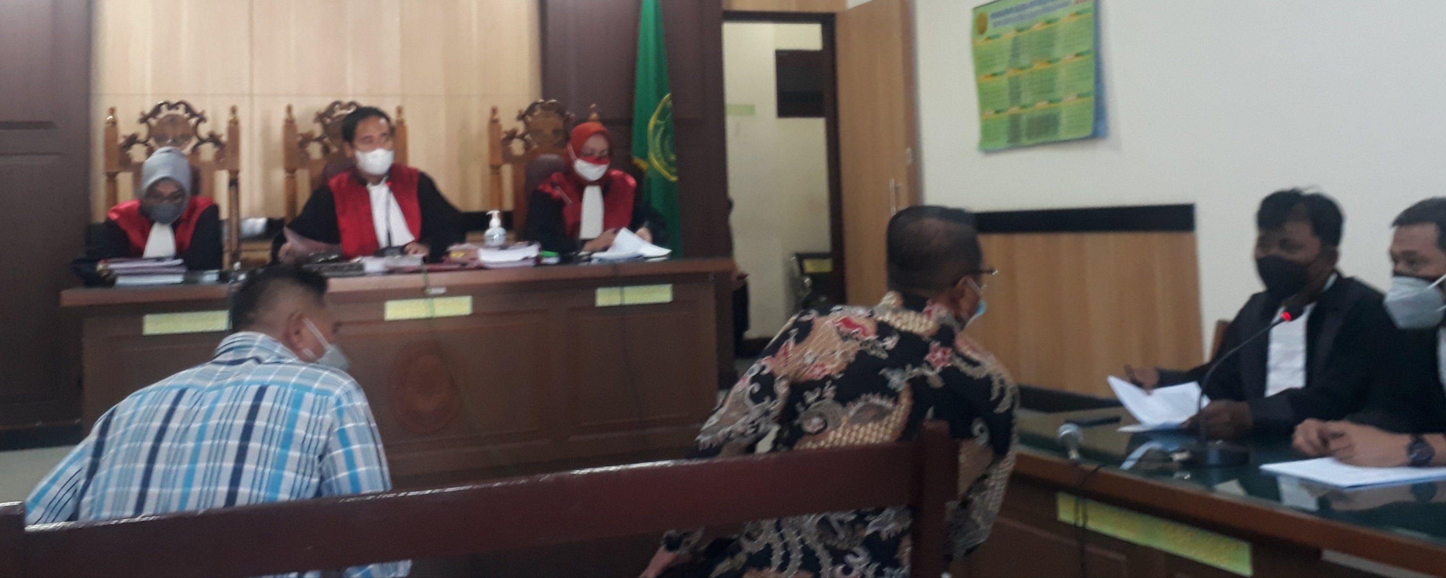Diduga Terlibat Unggahan ke Youtube, 2 Tersangka Dituntut Hukuman Penjara Satu Tahun dan 10 Bulan