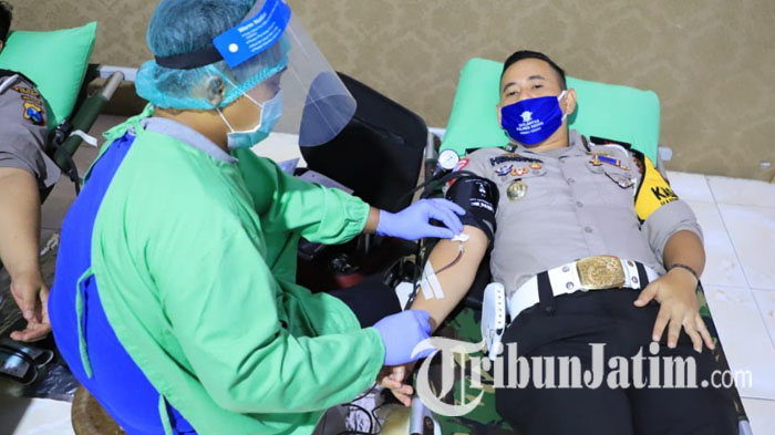 Sambut HUT Bhayangkara ke-74, Polres Kediri Gelar Donor Darah, Kapolres: Semoga Bermanfaat