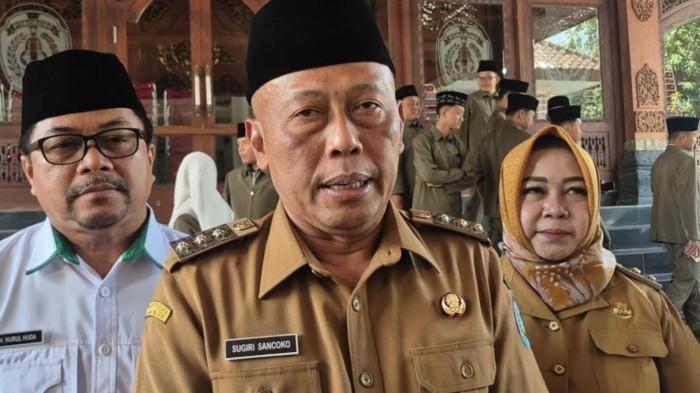 jatim/profil-lengkap-Bupati-Ponorogo-Sugiri-Sancoko-yang-terjaring-OTT-KPK.jpg
