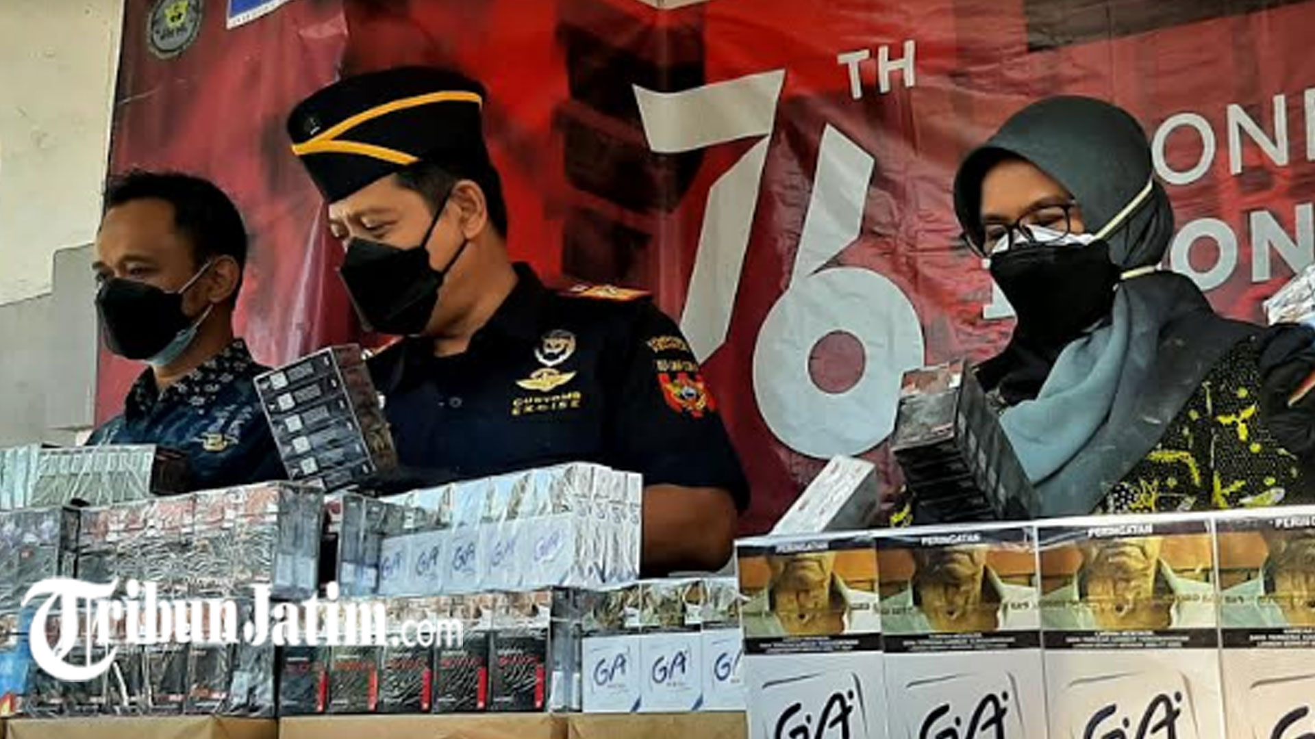 Tim Cyber Bea Cukai Gresik Ungkap Penjualan Rokok Tanpa Cukai Dijual Melalui Media Sosial  