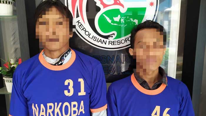 Hendak Edarkan Ratusan Butir Pil Dobel L, Dua Kuli Bangunan di Kediri Dibekuk, Berawal dari Laporan