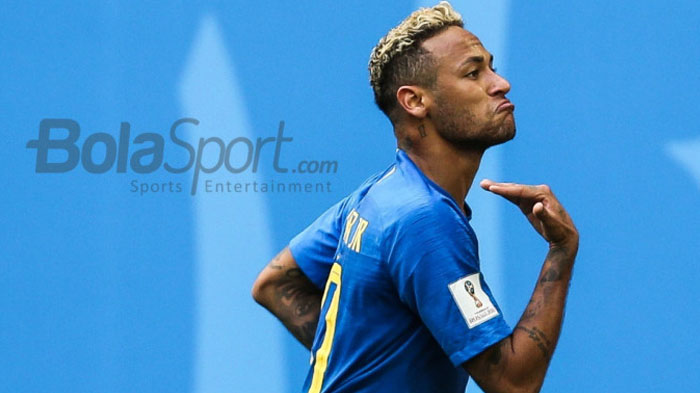 selebrasi-penyerang-brasil-neymar-jr-selepas-mencetak-gol-ke-gawang-kosta-rika_20180623_084652.jpg