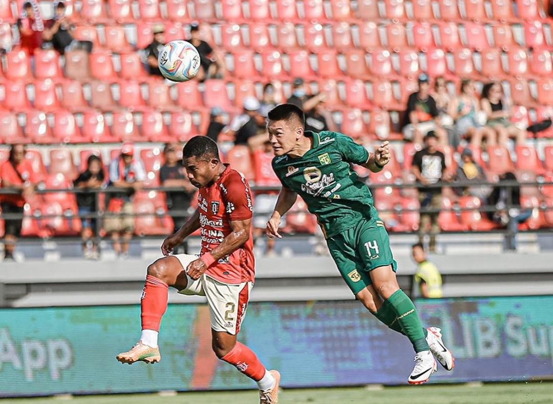sho-yamamoto-bali-united-vs-persebaya.jpg