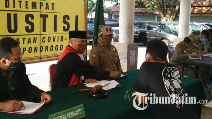 Warga Ponorogo Tak Bawa Masker Denda Rp 50 Ribu, Kapolres: Pembelajaran Bagi yang Abai