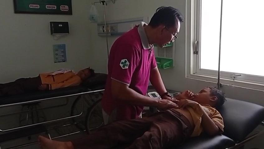siswa-di-kecamatan-lembeyan-magetan-diduga-keracunan-mbg.jpg