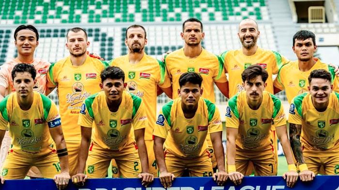 skuad-persebaya-saat-melawan-psbs-biak.jpg