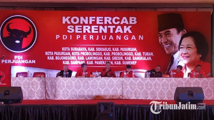 suasna-konfercab-serentak-pdip-jatim.jpg