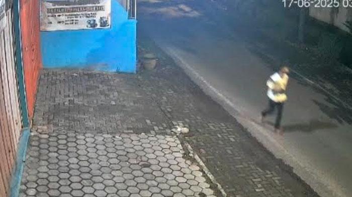 Pencurian di Kota Malang, Mobil Honda Civic Dicuri dari Bengkel, Aksi Pelaku Terekam Jelas CCTV